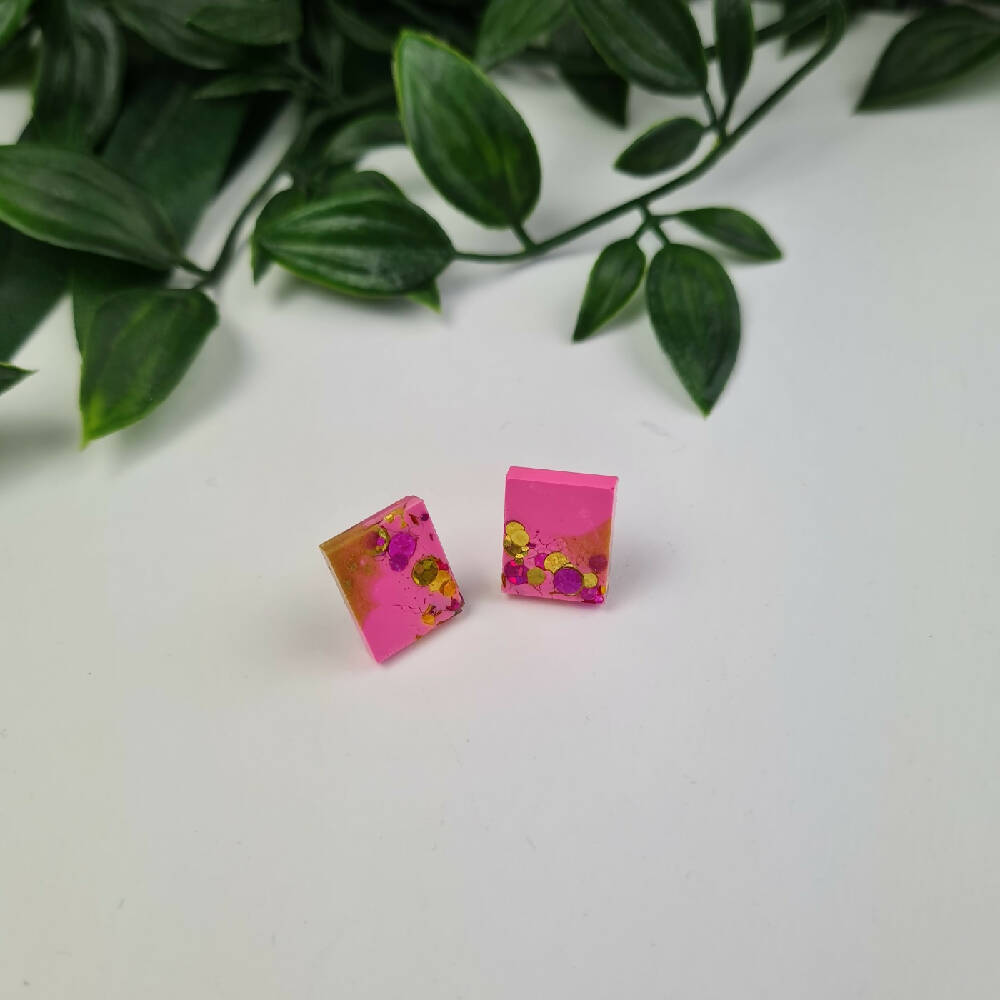 Stud Earrings Petite Pink Squares A2B (1)