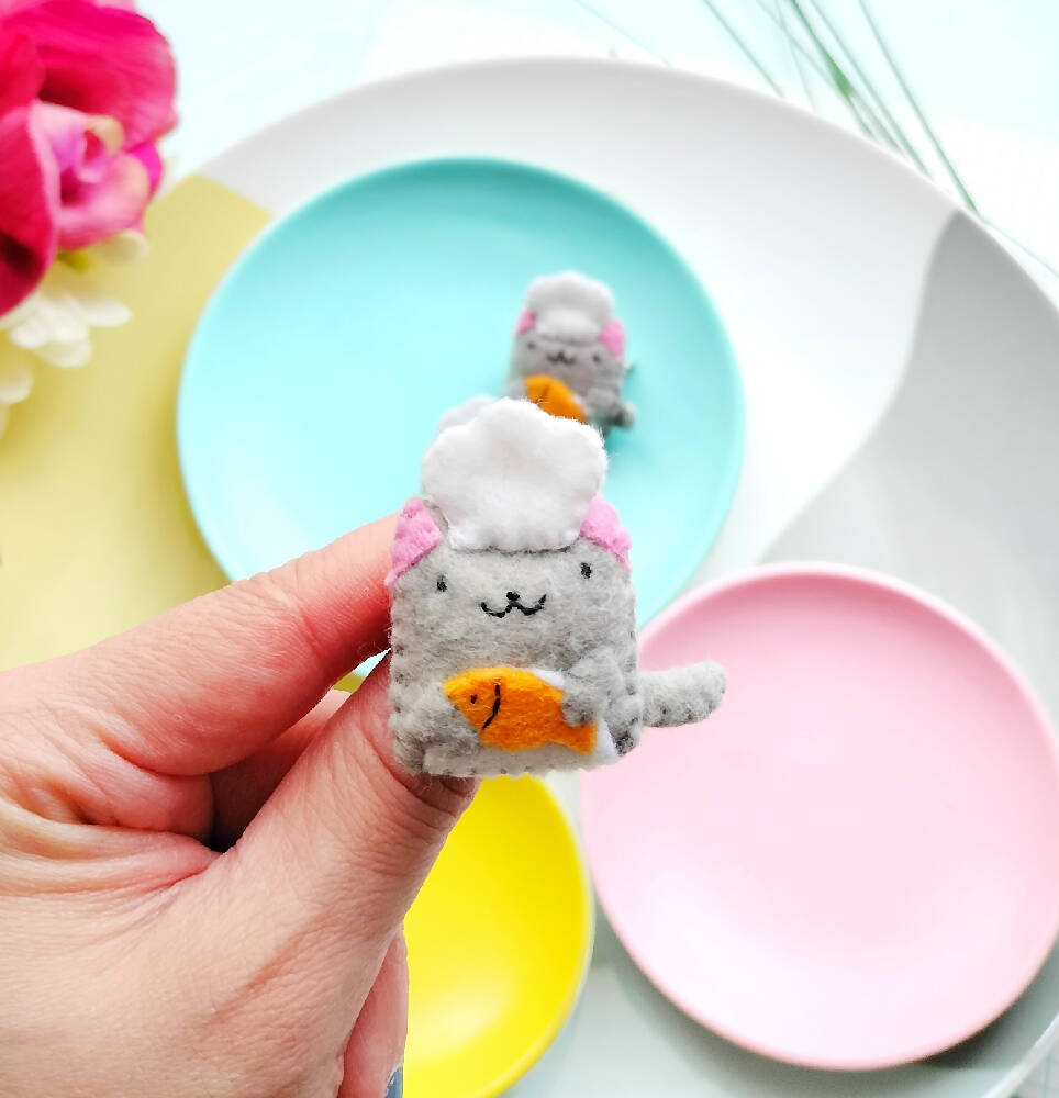 Cute Chef Cat Felt Brooch