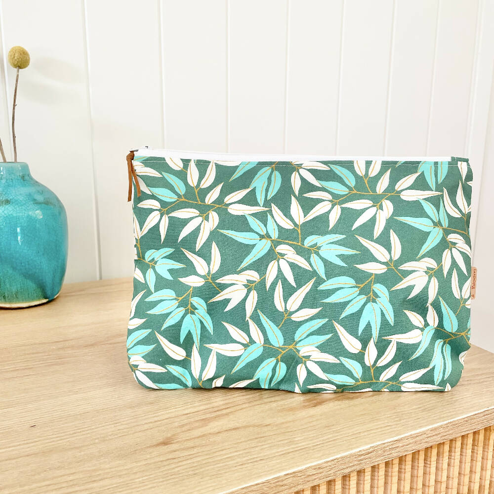 Large Zipper Pouch-Gum Leaves Green