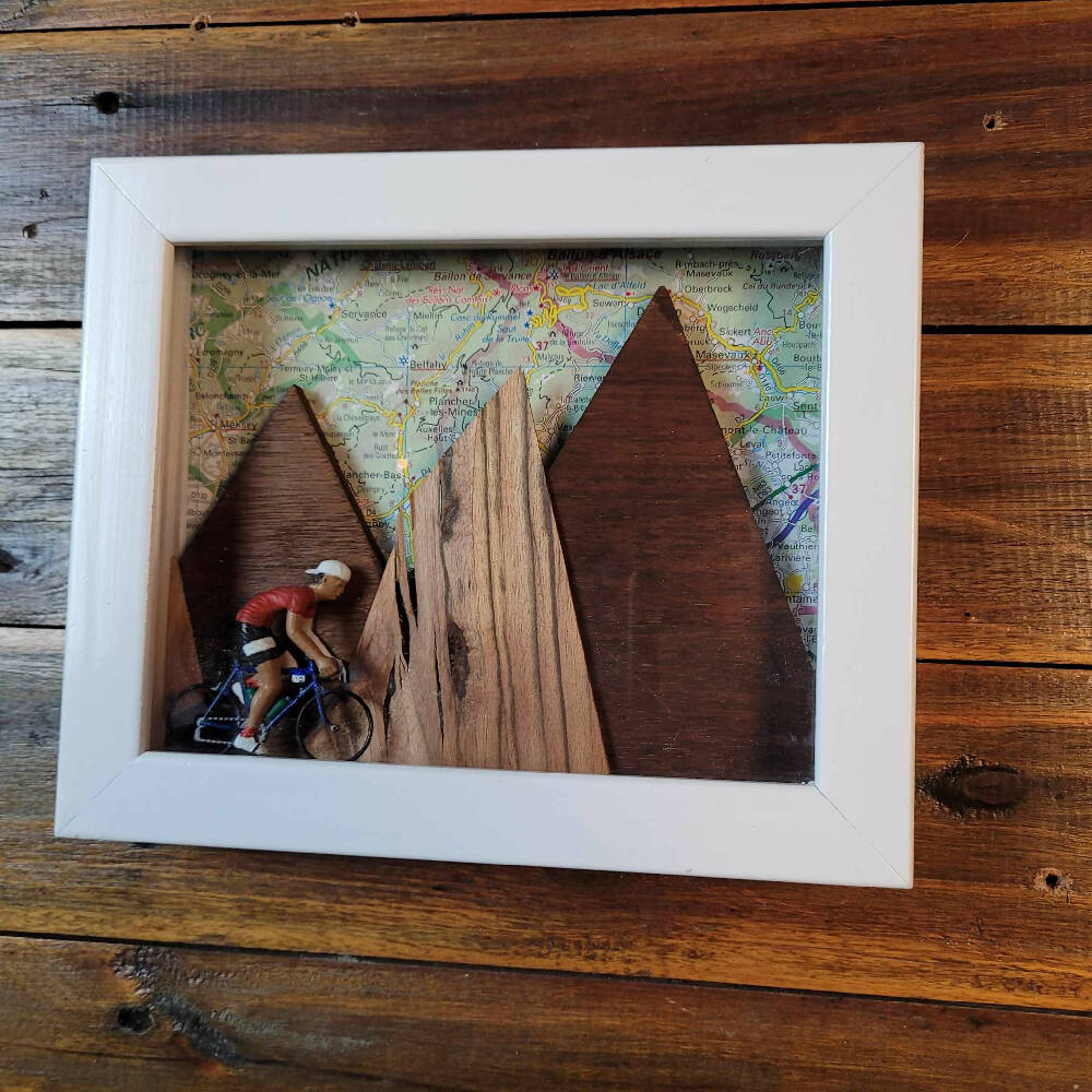 Handcrafted one off Cycling Art 3D picture of road cyclist