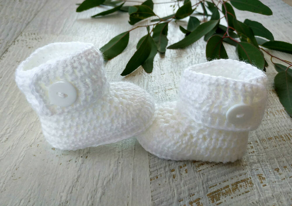 Baby Booties | White |Newborn | Crochet | Knit | Shoes | Socks