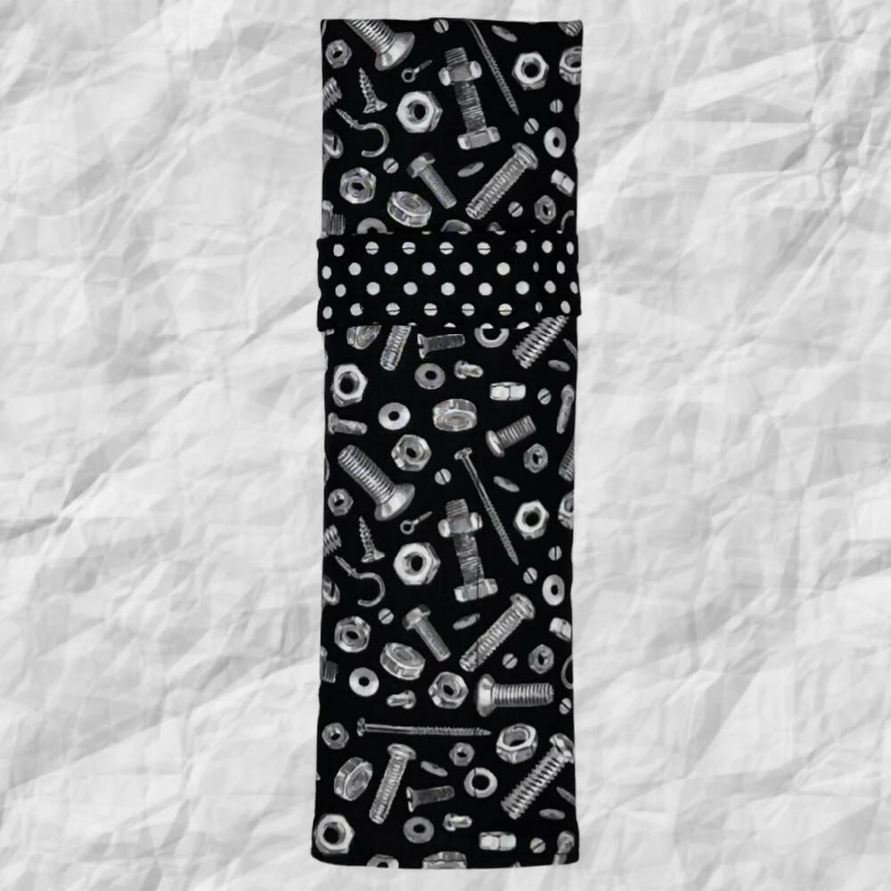 Cutlery Wrap ... Nut & Bolts