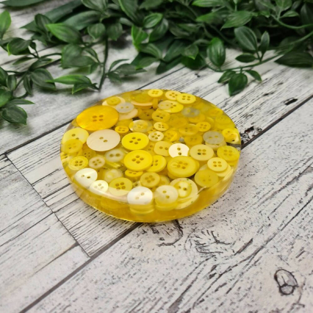 Coaster YELLOW Button Mix Drink Mug Glass Paperweight SINGLE