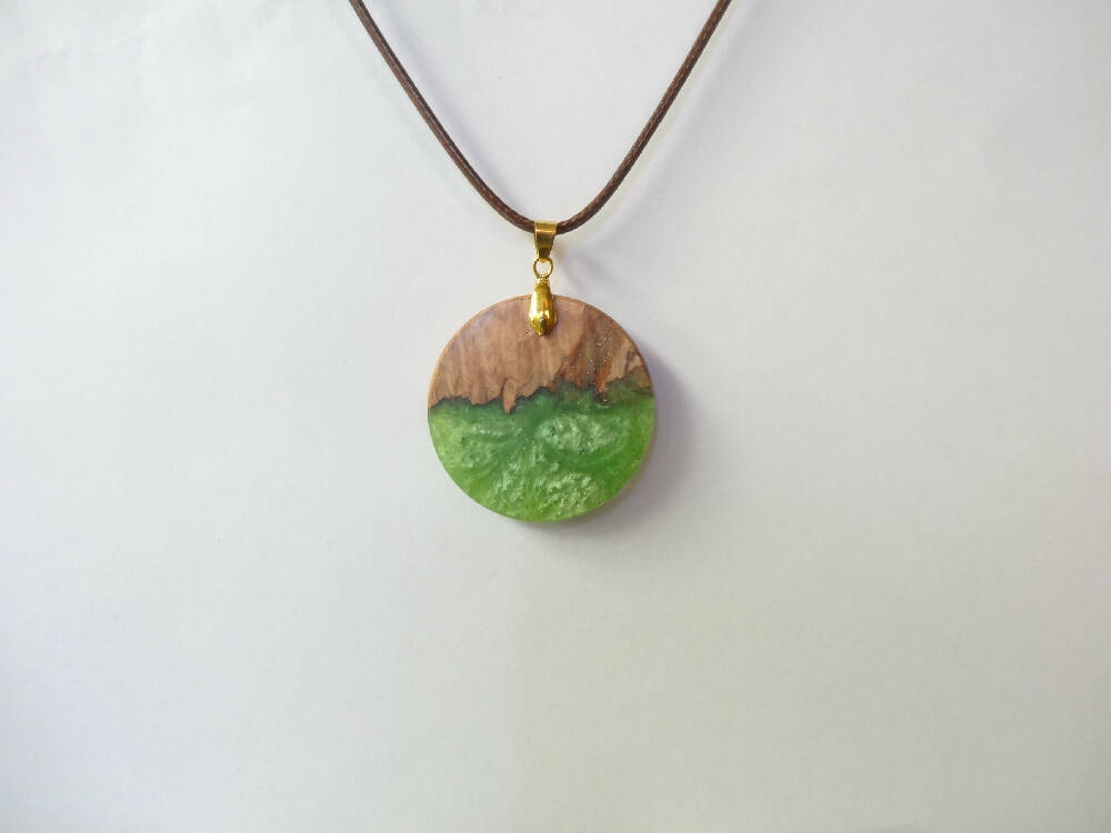Wood-Resin Curved Front Pendant