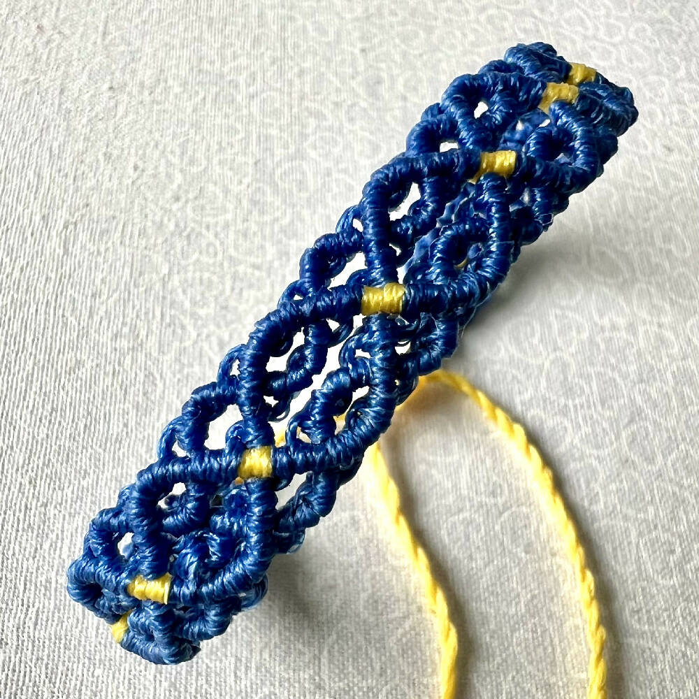 AFL Micro Macrame Bracelet +FREE Microfibre Pouch