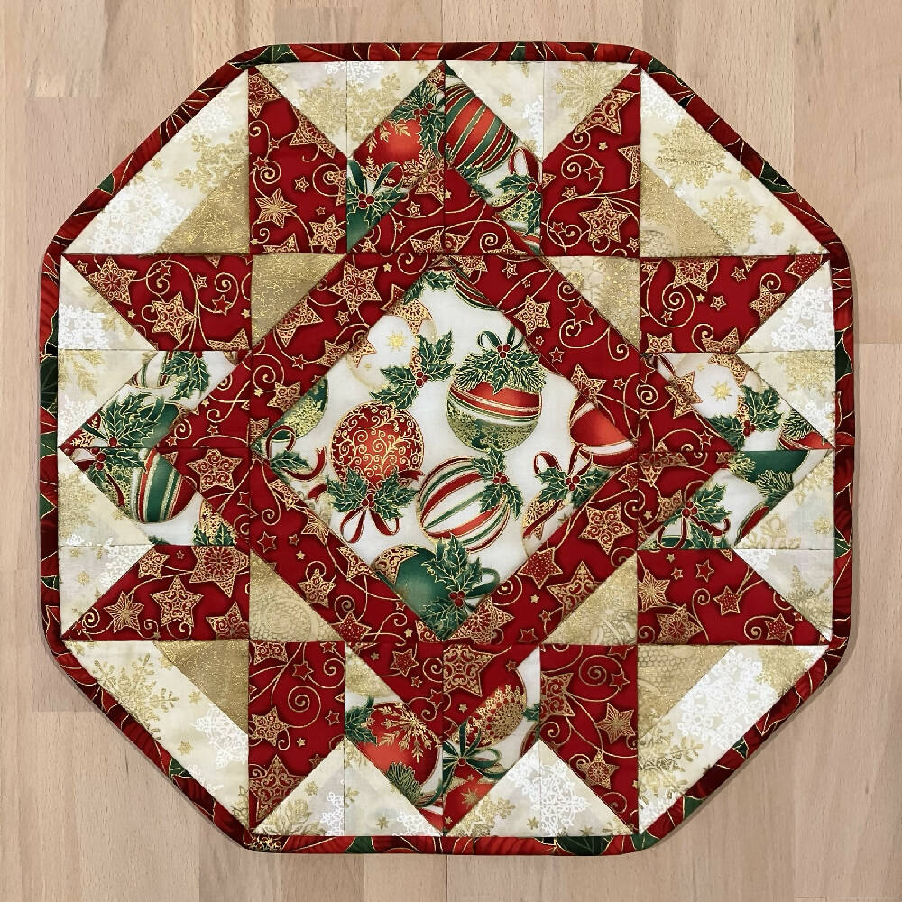 Christmas table centre handmade quilted Australia