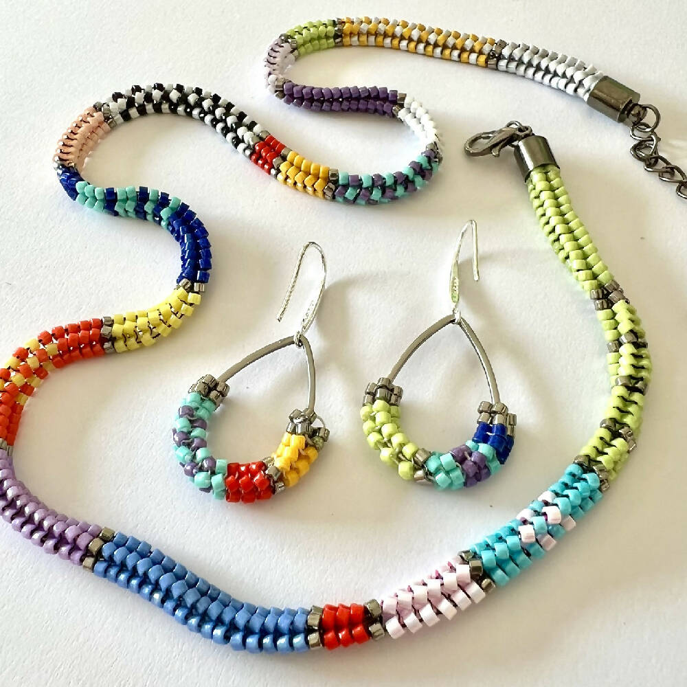 Colourful Unique Necklace set - teardrop earrings