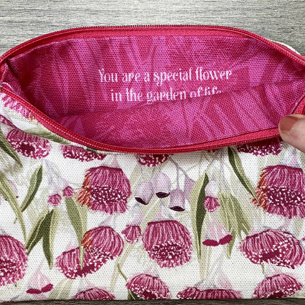 zp-004-Australian-Flowering-Gum-Blossom-Zipper-Pouch-H