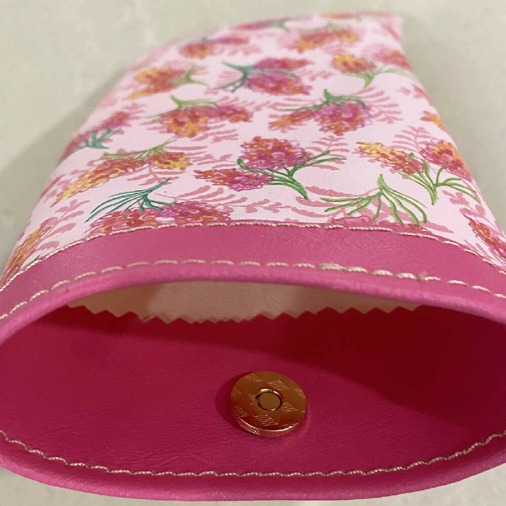 Soft-glasses-case-faux-leather-Australian-Grevillea-Floral-Print-C