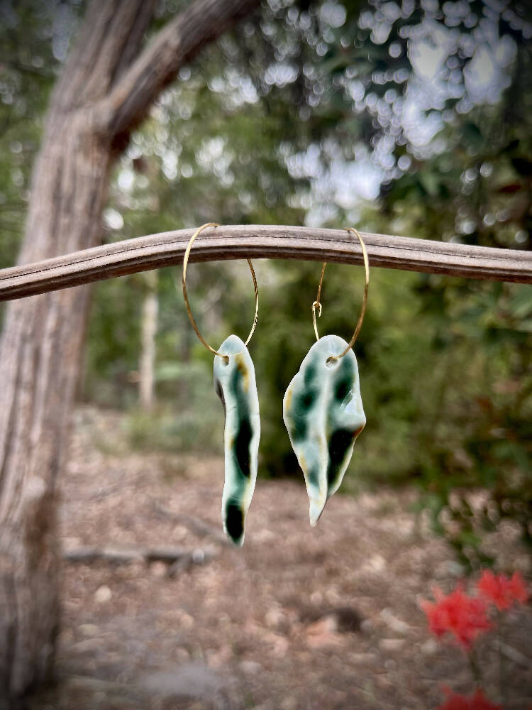 Be-leaf earrings