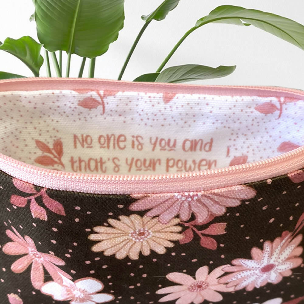 zp-022-Vintage-Floral-Zipper-Pouch-D