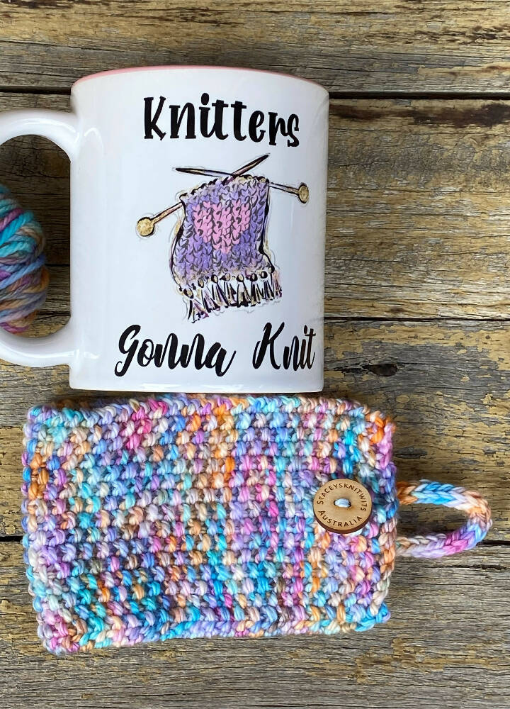Knitters gonna knit