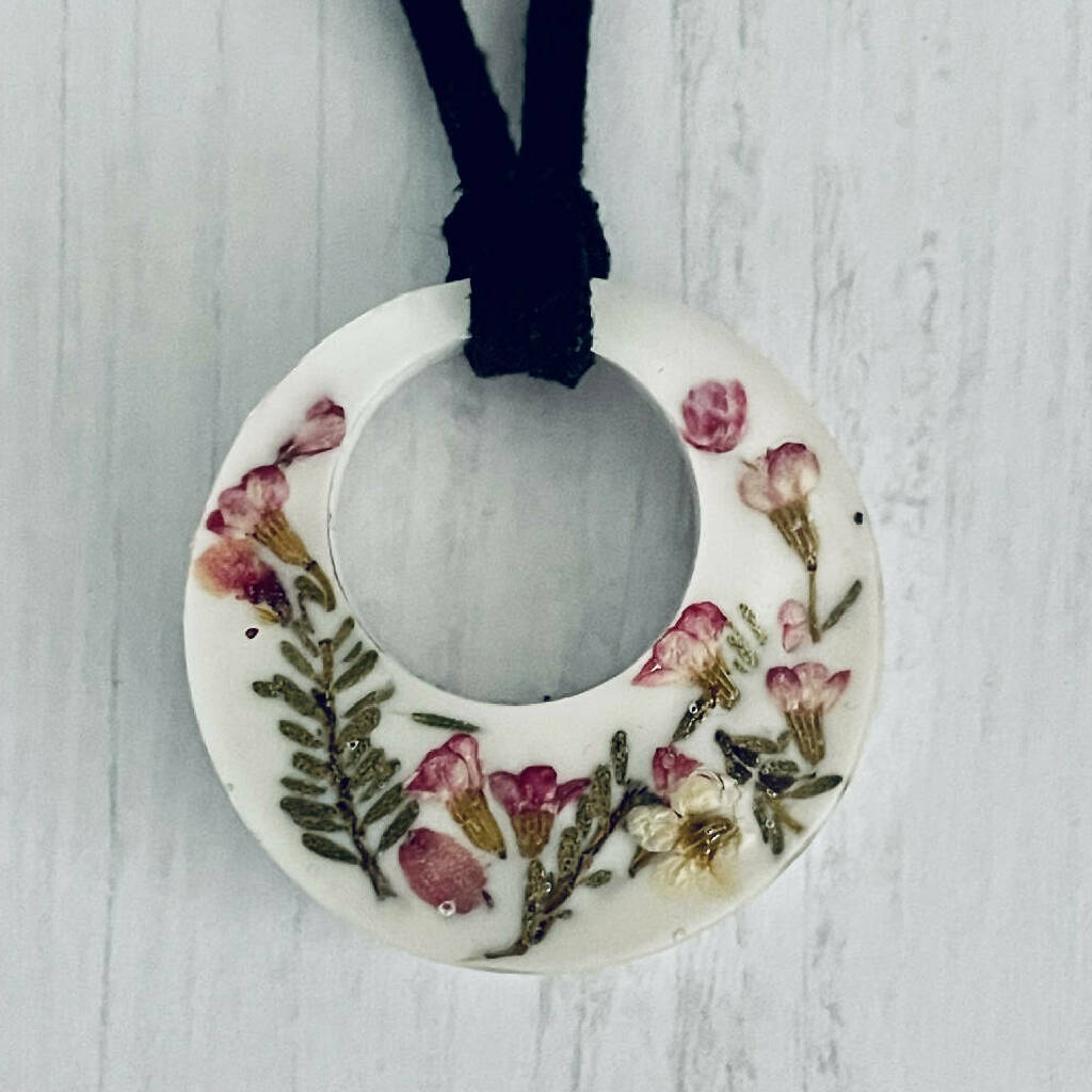 Round Flower Pendant on Adjustable Necklace
