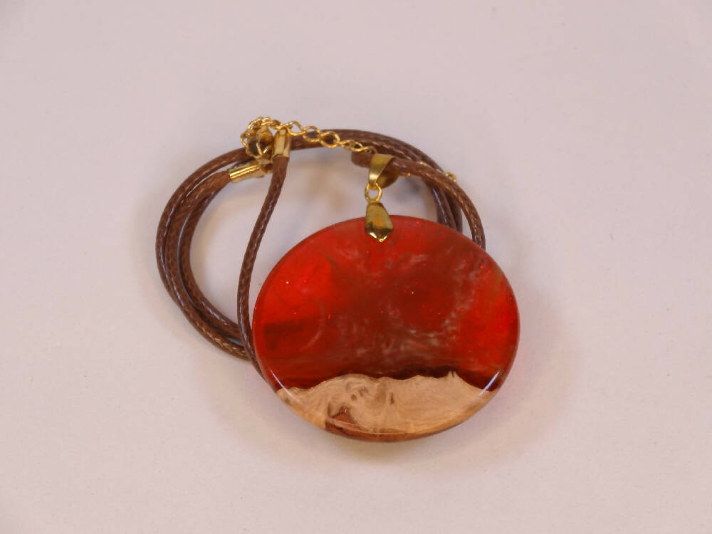 Wood-Resin Curved Front Pendant