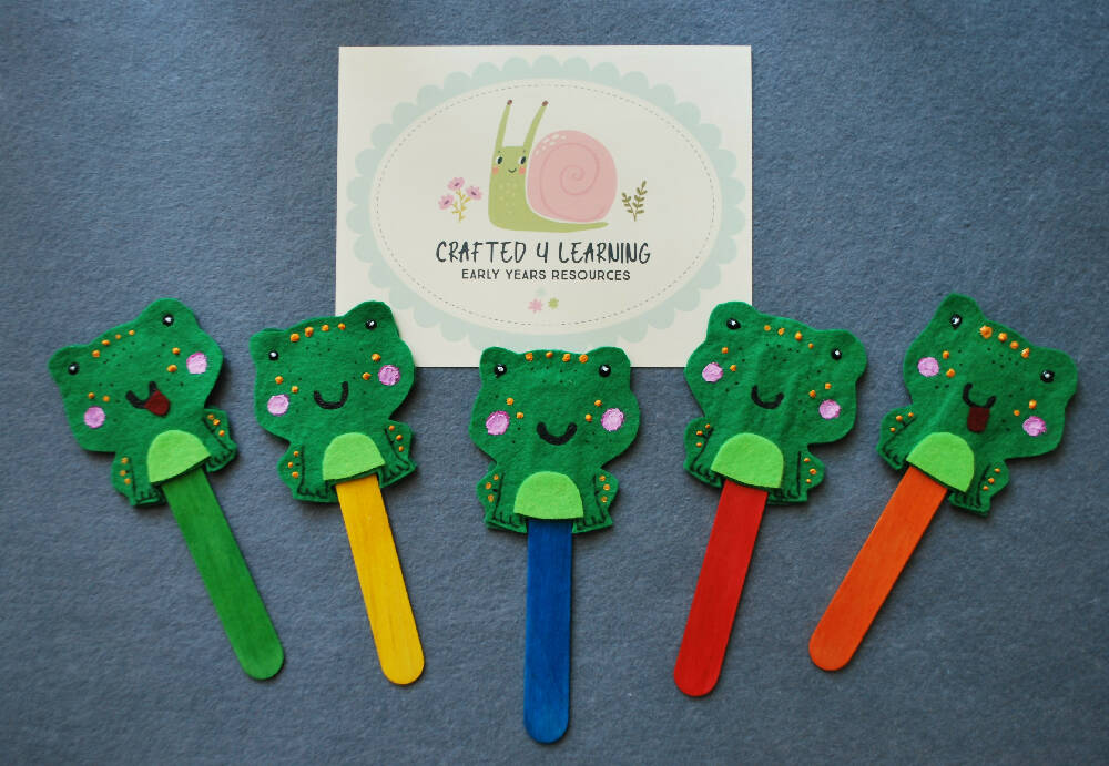 5 Green and Speckled Frogs - Stick Puppets