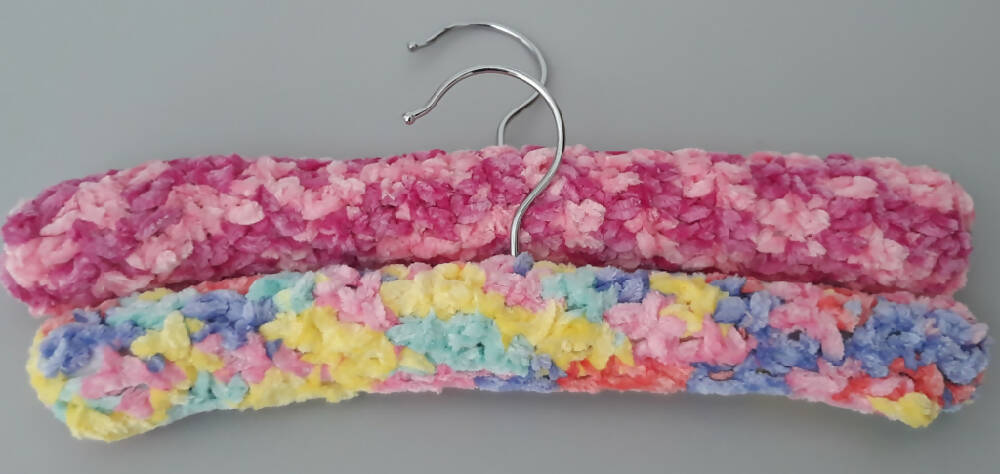 Child Coathanger Set
