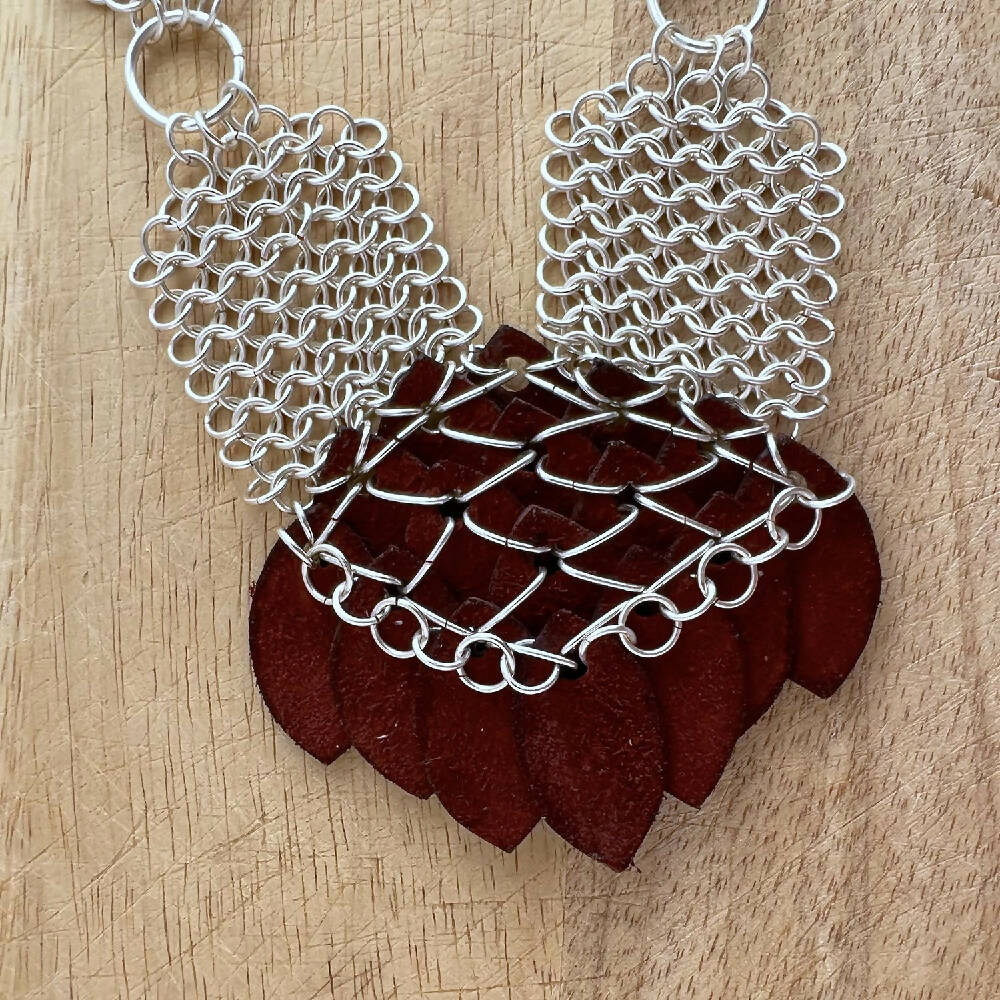 Chain & leather scales necklace back