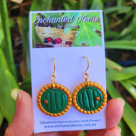 Hobbit door dangle Earrings