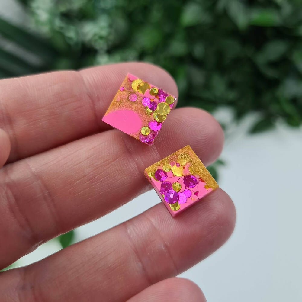 Stud Earrings Petite Pink Squares A2B (2)