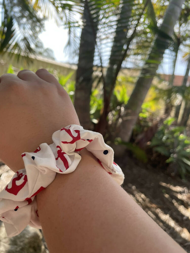 Scrunchie - White, red, navy with anchors