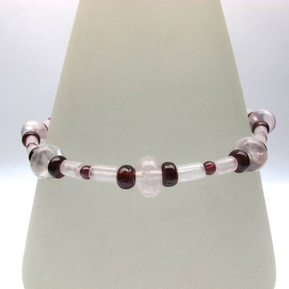 Garnet and rose quartz beaded bracelet 3