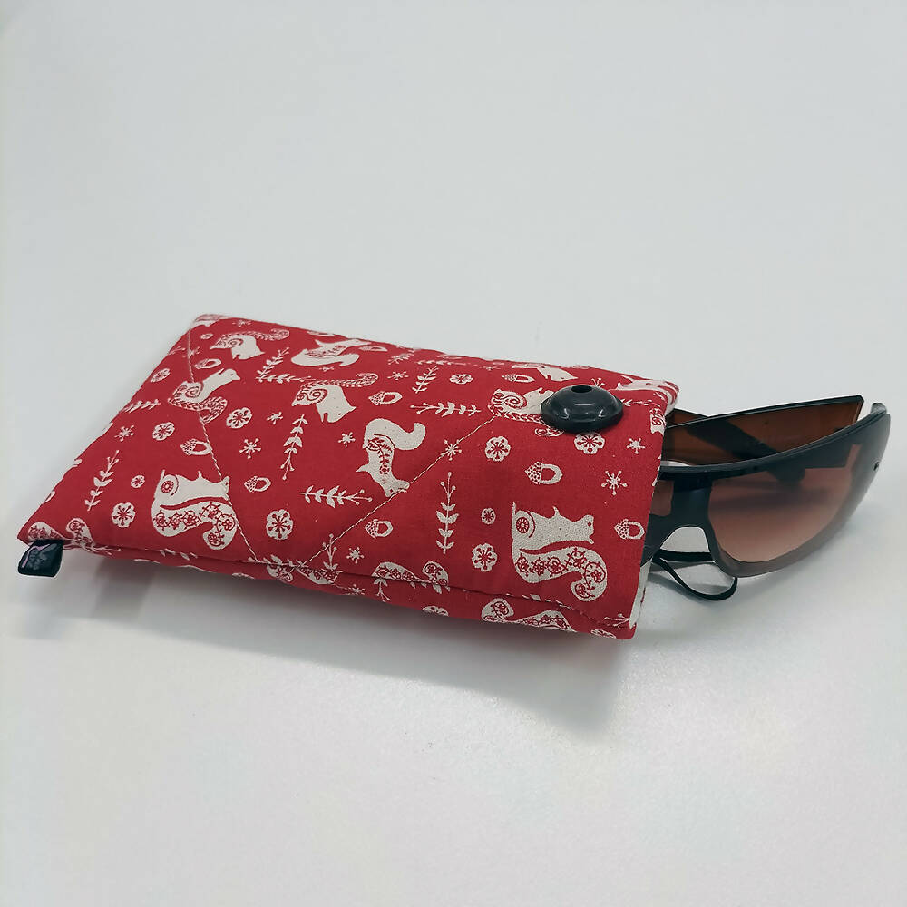 IMG20231014141921 red squirrel 1 madeit1080