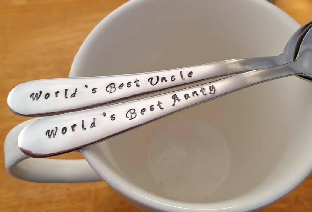 Worlds Best Aunty,World`s Best Uncle