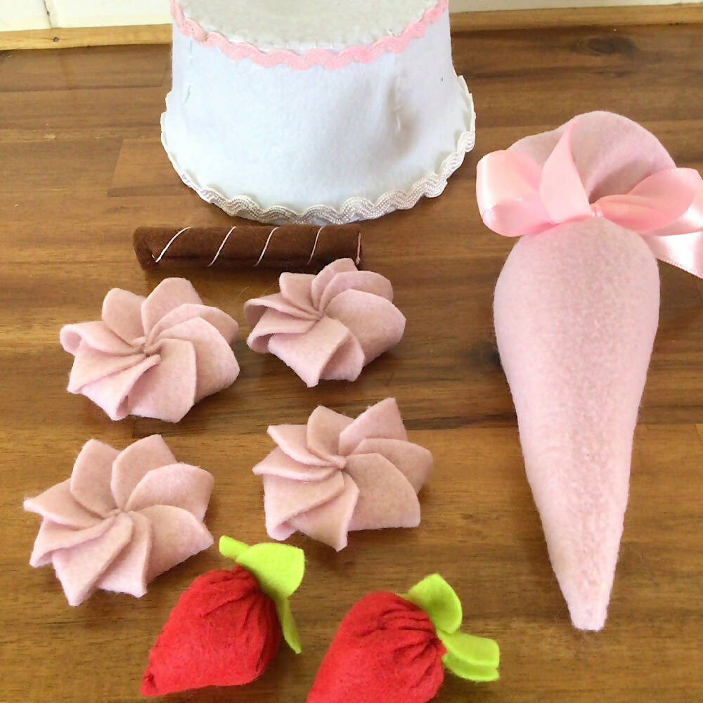 I’m a Cake Decorator set pink