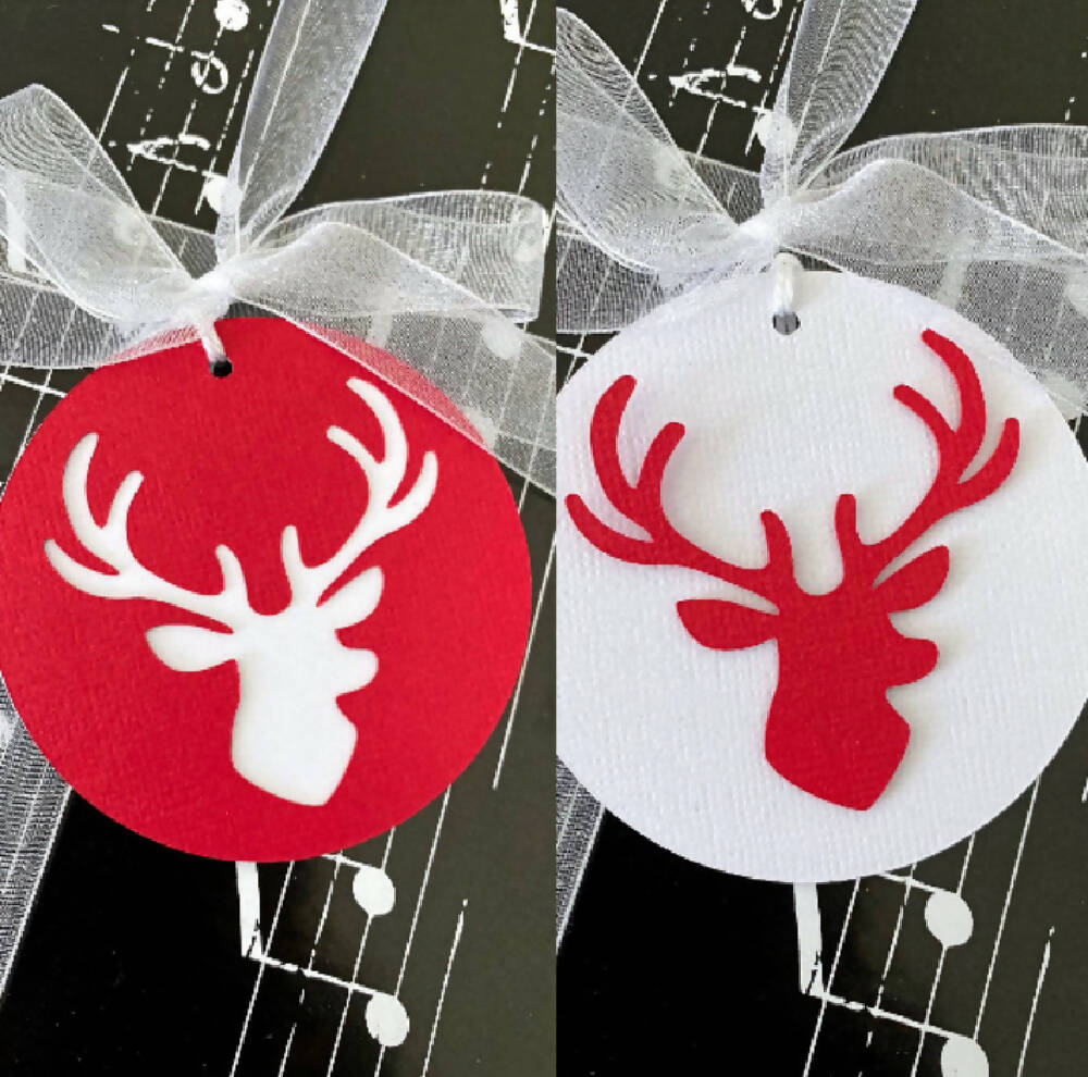 Reindeer Christmas Gift Tags. Deer antlers. Xmas gift wrapping.