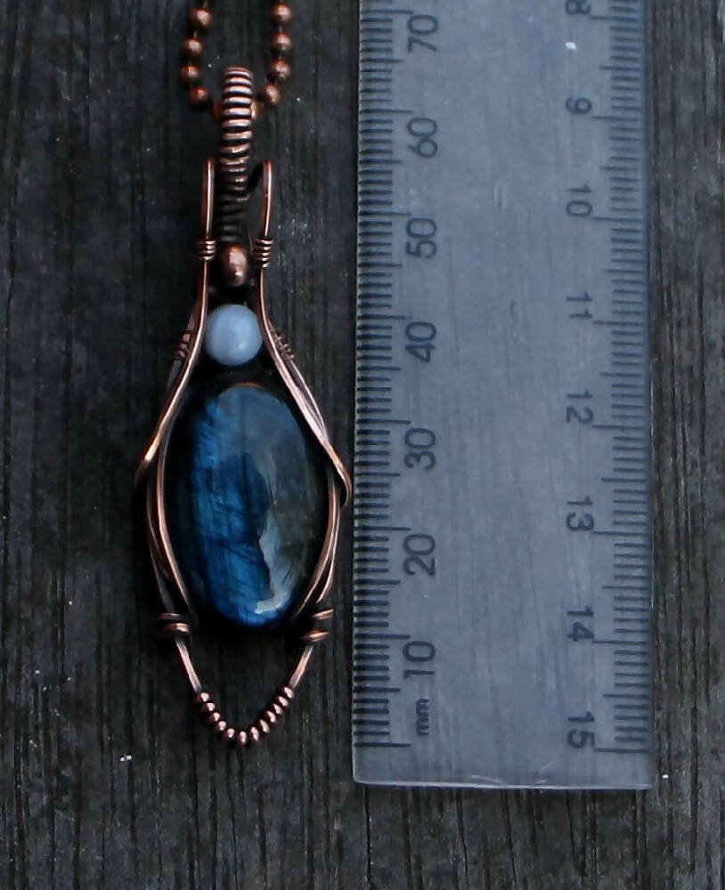 Blue Labradorite with Blue Lace Agate accent in Copper with chain