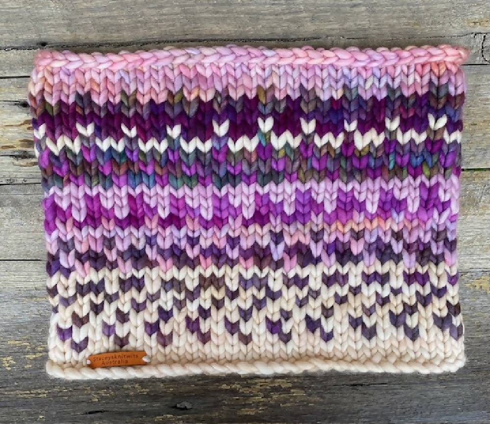 Hand Knitted Rainbow Cowl Peruvian Chunky Merino Staceysknitwits 006