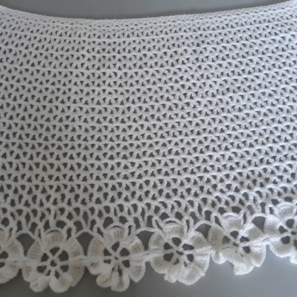 Shawl in Soft White