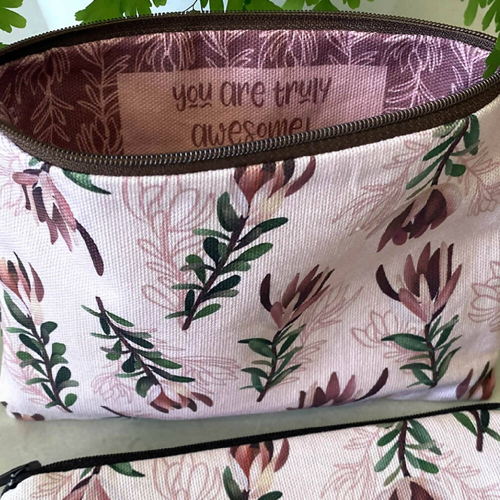 zp-021-Australian-Leucadendron-Zipper-Pouch-A2