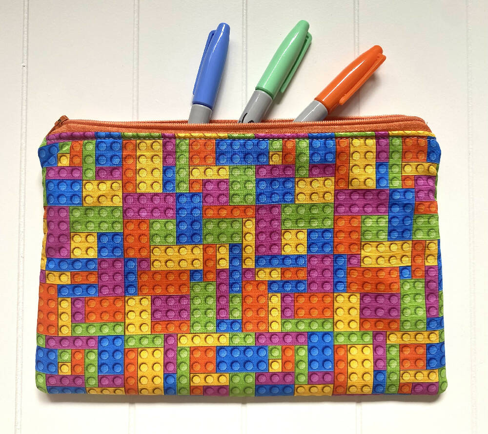 Bricks fun colours pencil case
