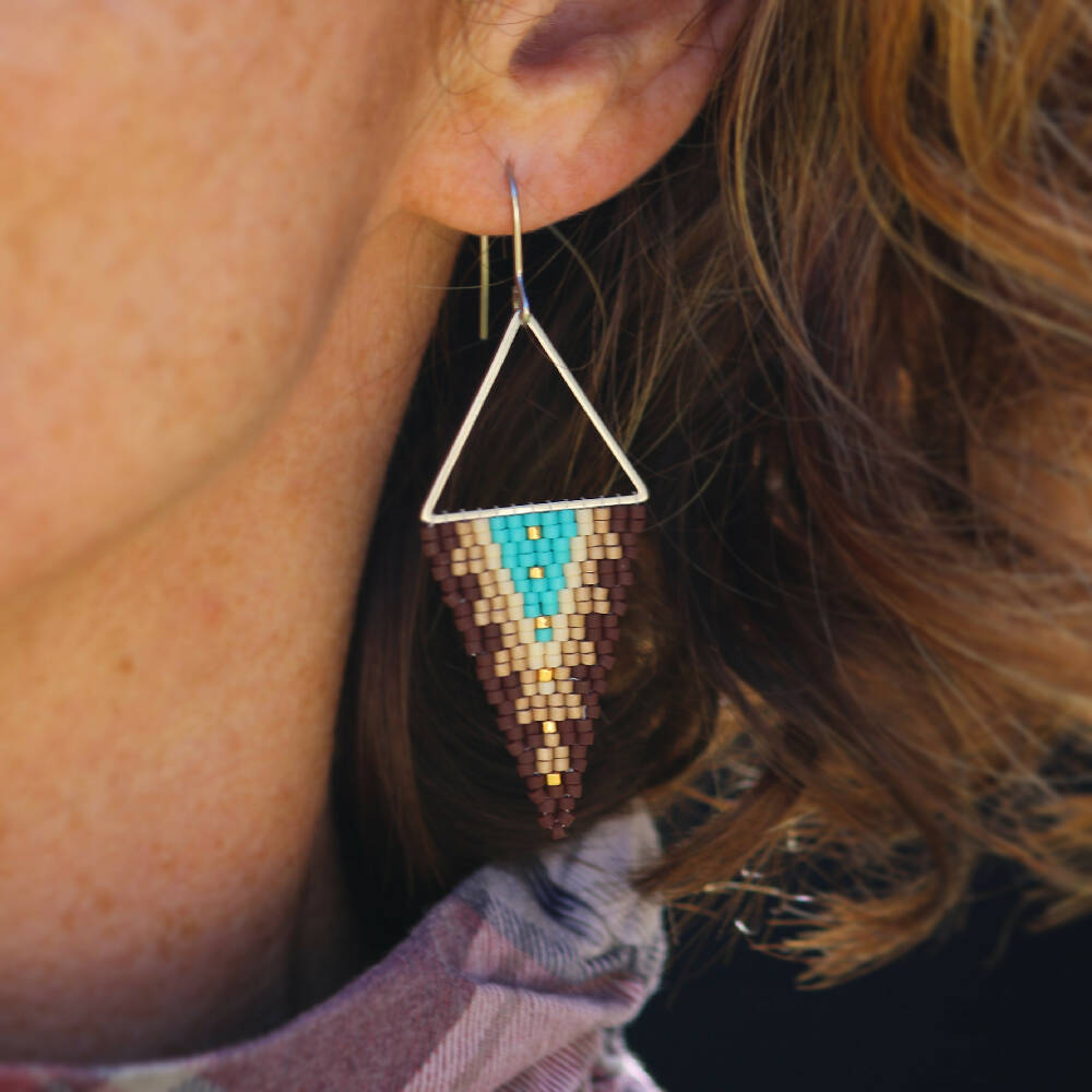 Handwoven seed bead earrings - Outback Sand