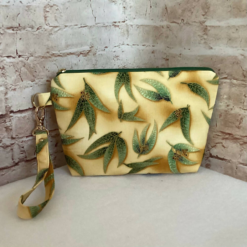 Eucalyptus Gum Leaves clutch purse with detachable wristlet. (Approx. 24cm x 17cm - 5cm gusset)