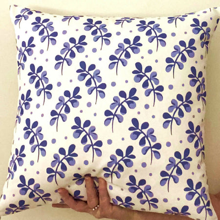 Cushion Cover Hampton style country blue print