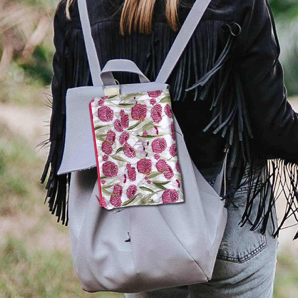 zp-004-Australian-Flowering-Gum-Blossom-Zipper-Pouch-F