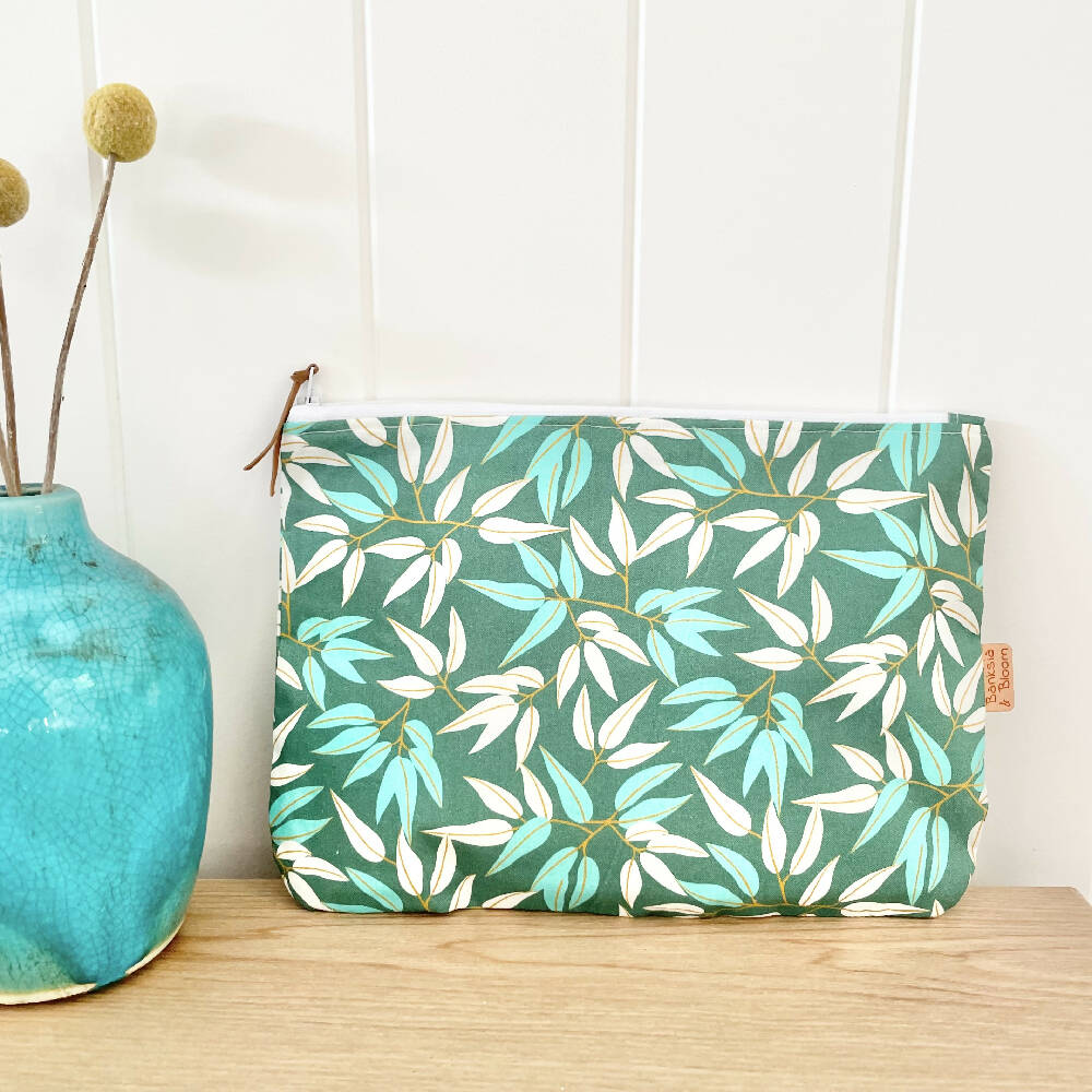 Large Zipper Pouch-Gum Leaves Green