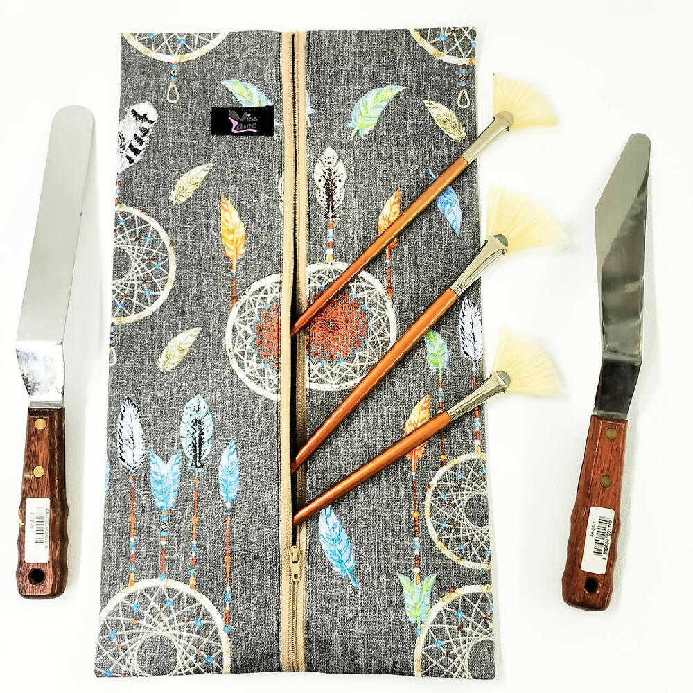 Artist brush holder waterproof bag. Feather print