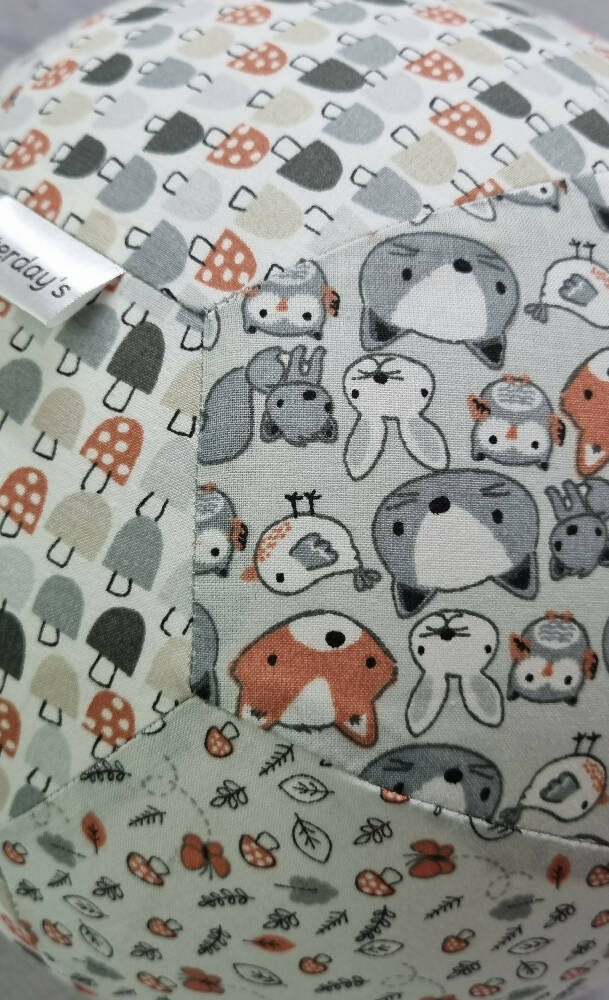 Balloon Ball: Woodland baby animals in classic Grey: Tri colour