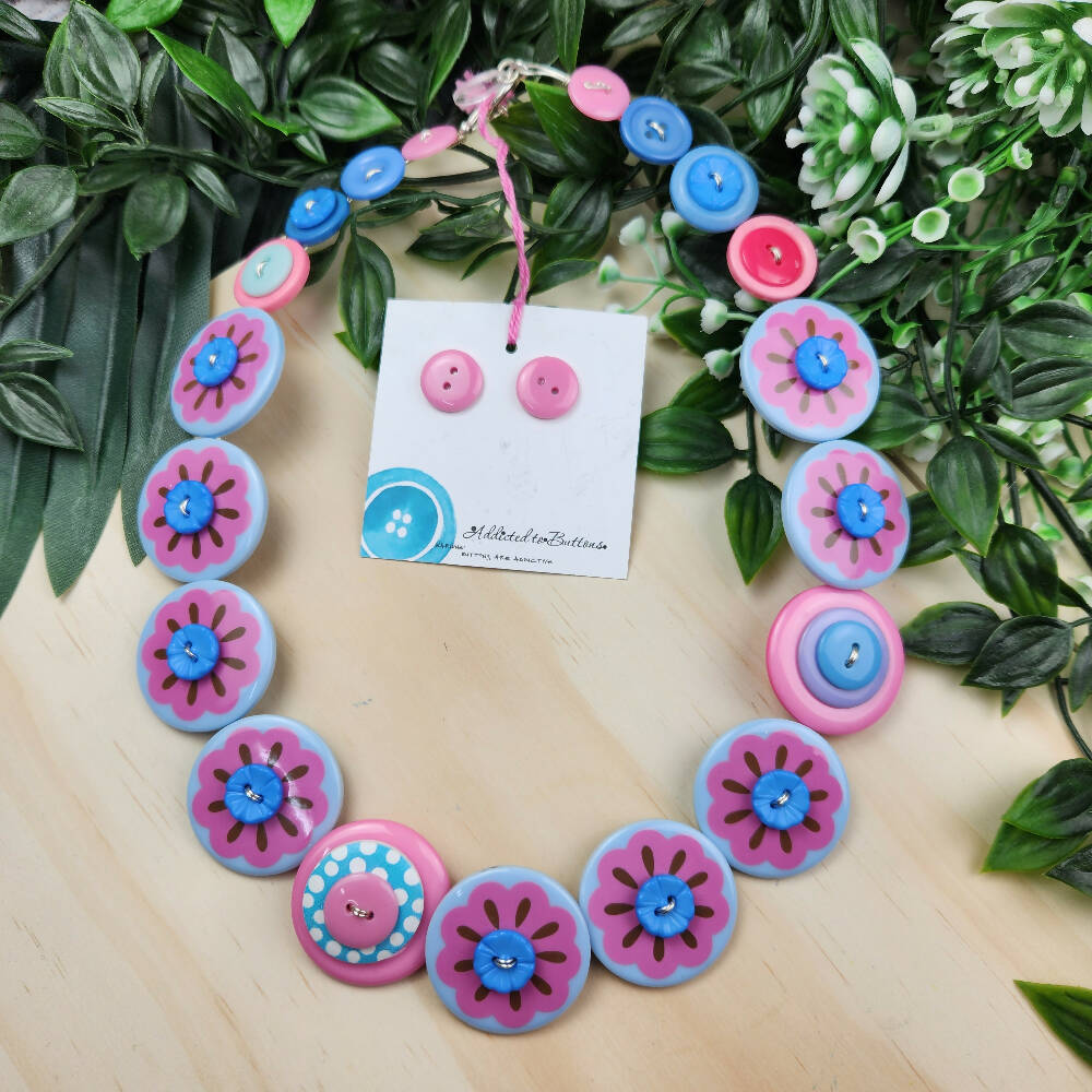 Button necklace Proud Poppy Pink A2B (8)