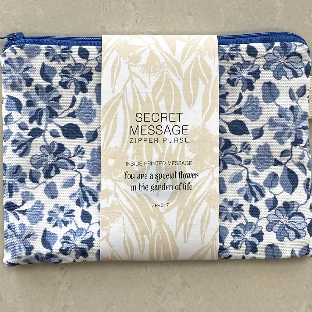 zp-017-Blue-Floral-Chintz-Zipper-Pouch-C