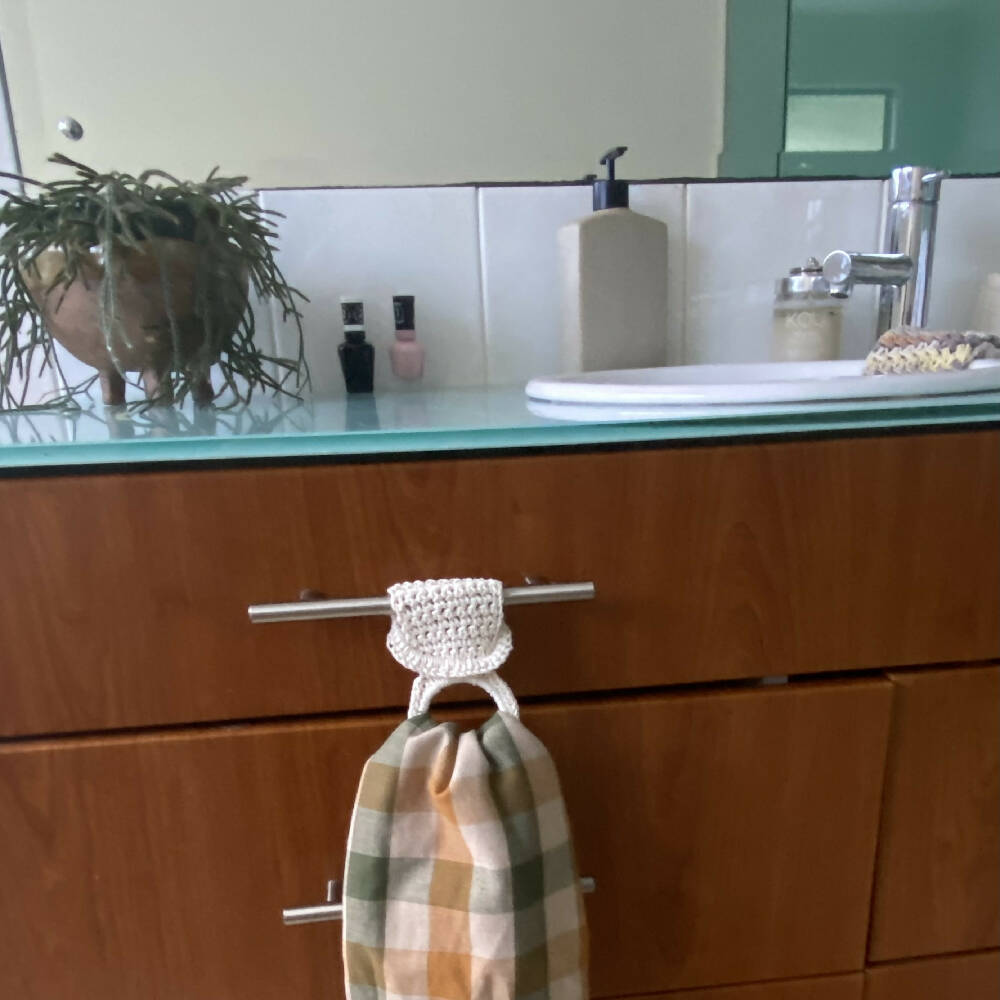 Tea Towel Ring