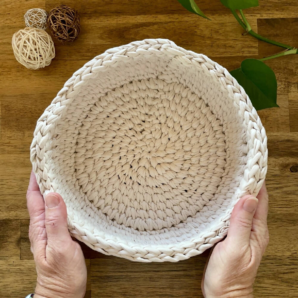 Large-sand-white-basket-with-handles_IMG_2213 Large