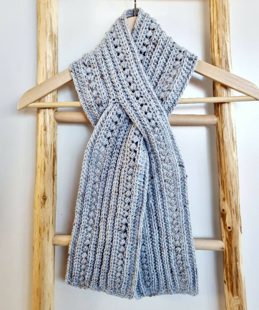 Keyhole Scarf Blue/Grey Tweed Adult Vintage Hand Crochet