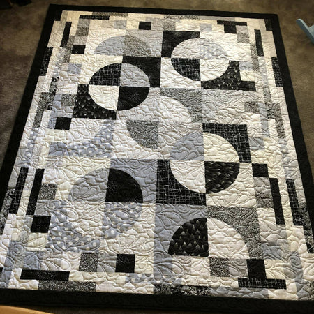 Circle Abstract Queen Size Quilt