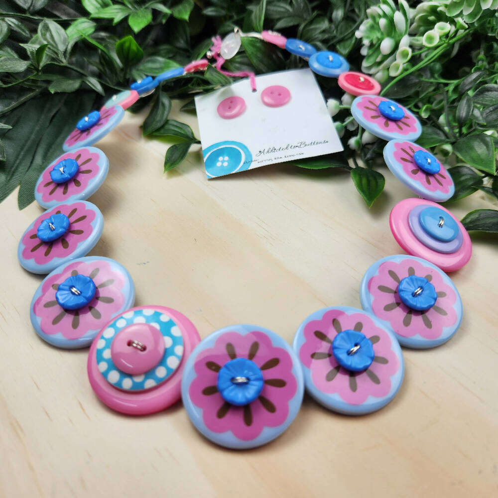 Button necklace Proud Poppy Pink A2B (4)