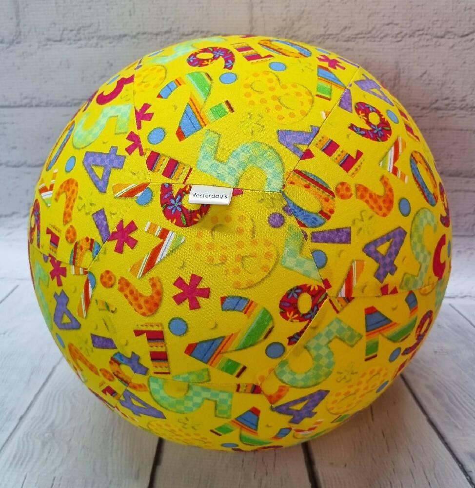 Balloon Ball: A numbers game: solid print