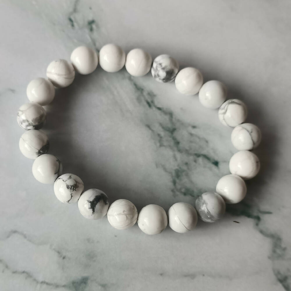 White Howlite Gemstone Stretchy Bracelet 8mm
